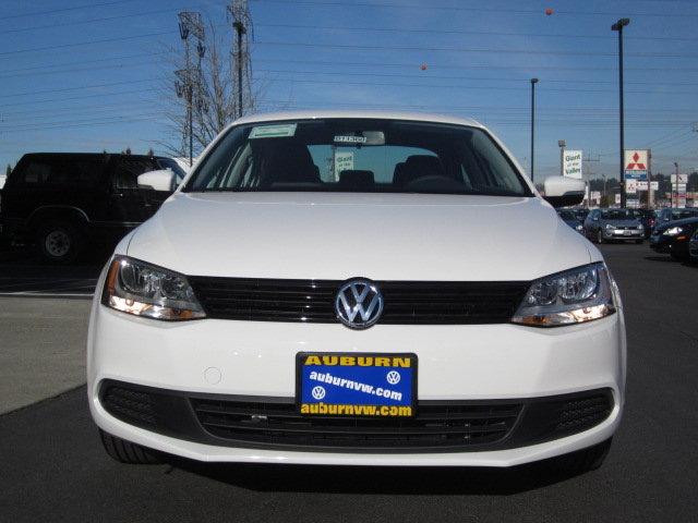 Volkswagen Jetta 2011 photo 1