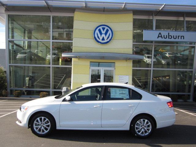 Volkswagen Jetta 2011 photo 2