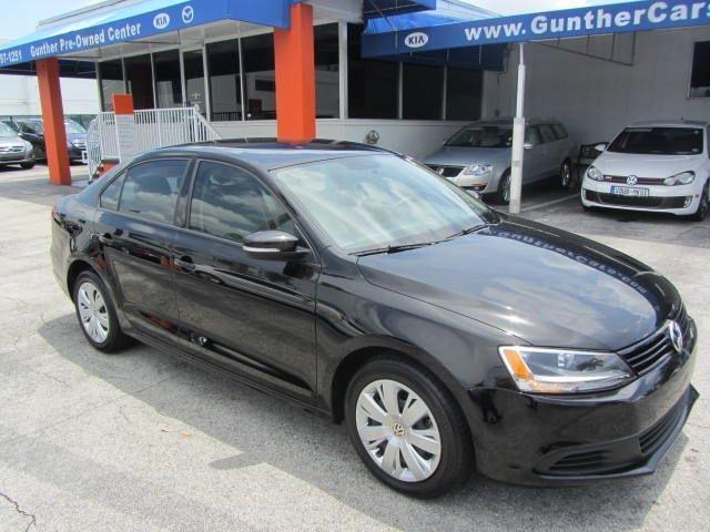 Volkswagen Jetta 2011 photo 1