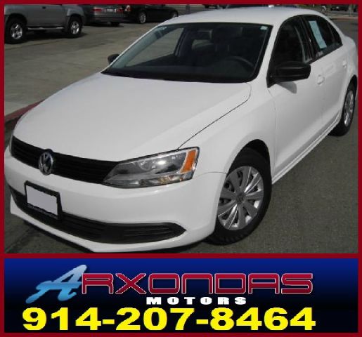 Volkswagen Jetta 2011 photo 3