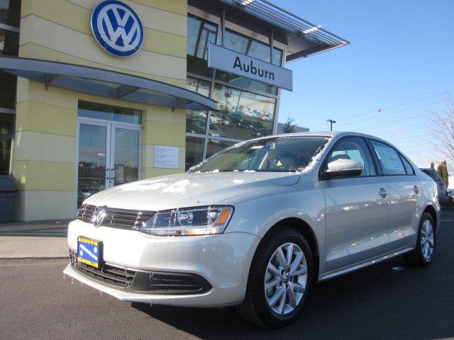 Volkswagen Jetta SE Sedan