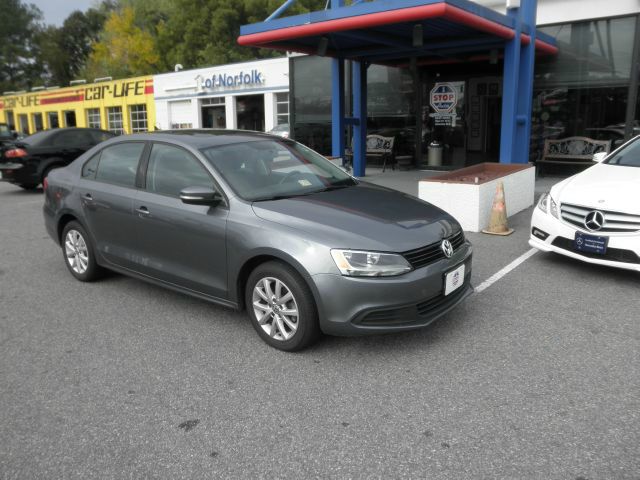 Volkswagen Jetta 2011 photo 1