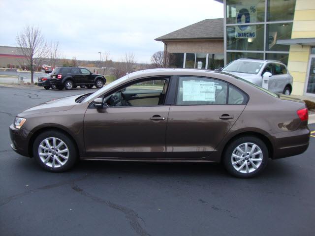 Volkswagen Jetta 2011 photo 1