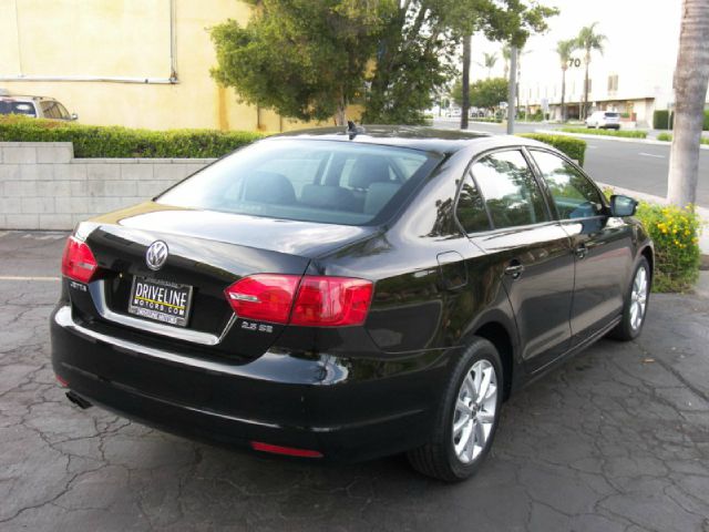 Volkswagen Jetta Supercharged Notchback Sedan