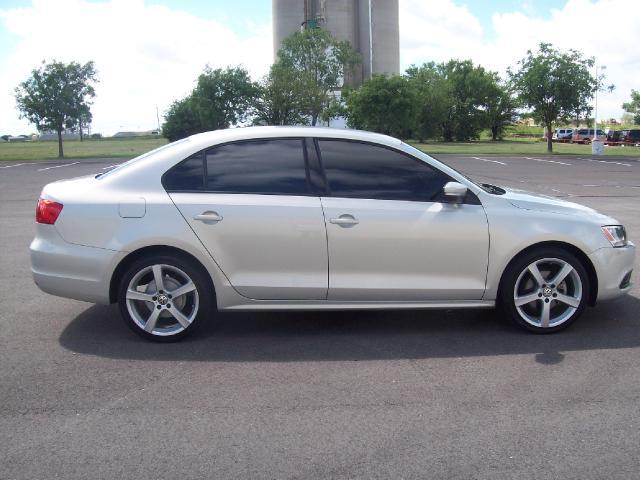 Volkswagen Jetta 2011 photo 4