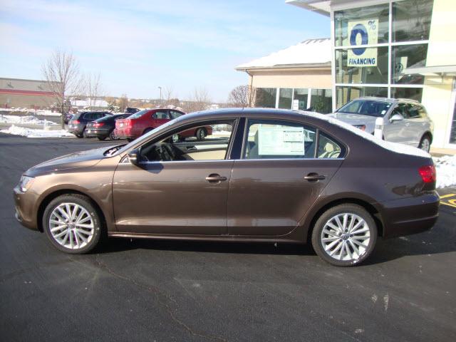 Volkswagen Jetta Prerunner V6 X-SP Sedan