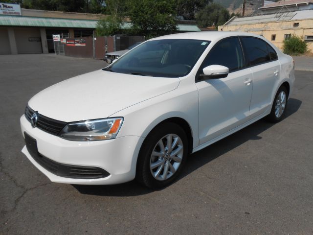 Volkswagen Jetta 2011 photo 1