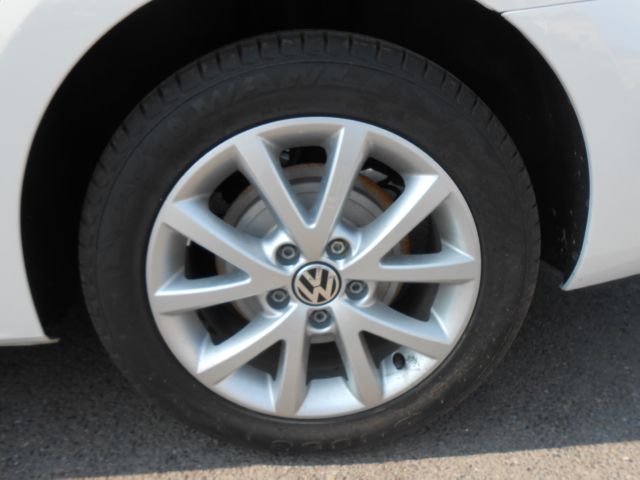 Volkswagen Jetta 2011 photo 4