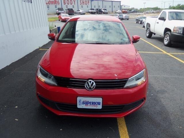 Volkswagen Jetta Supercharged Notchback Sedan
