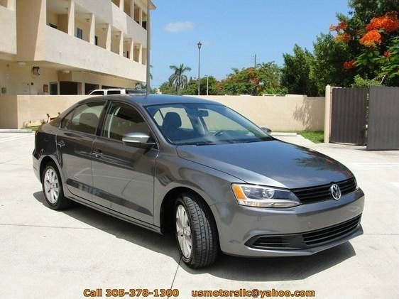 Volkswagen Jetta 2011 photo 3