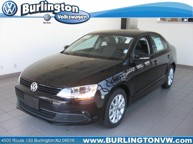 Volkswagen Jetta 4 Door SR5 V6 Reg Bed Sedan