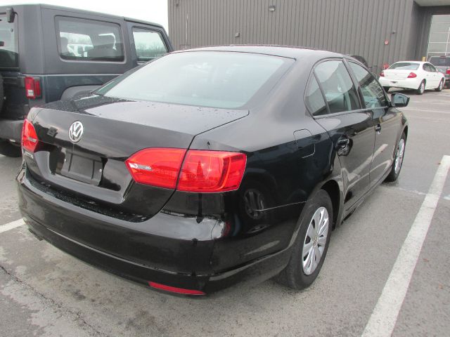 Volkswagen Jetta 2011 photo 1