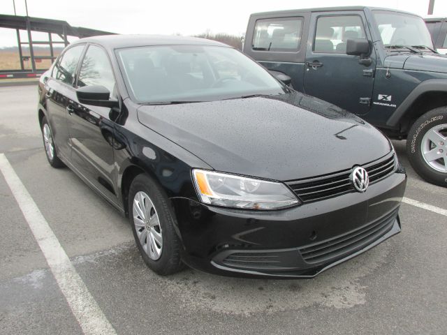 Volkswagen Jetta 2011 photo 3