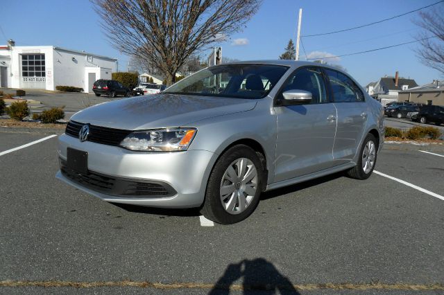 Volkswagen Jetta 2011 photo 2