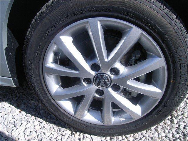 Volkswagen Jetta 2011 photo 1