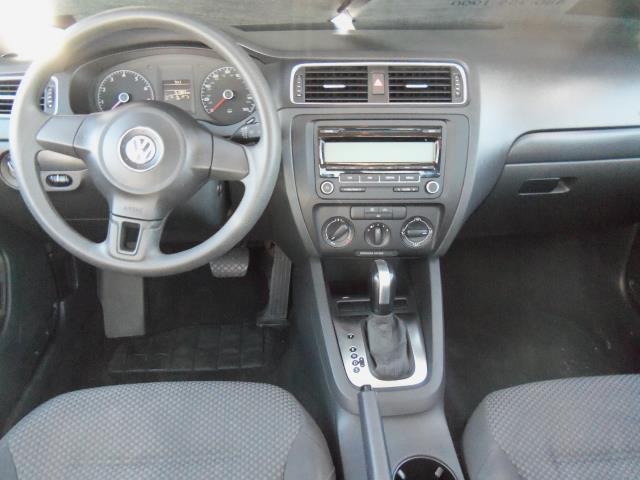 Volkswagen Jetta 2011 photo 5