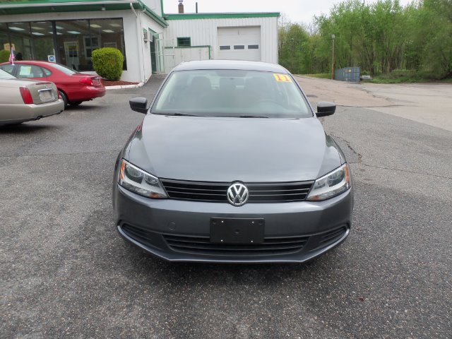 Volkswagen Jetta 2011 photo 3