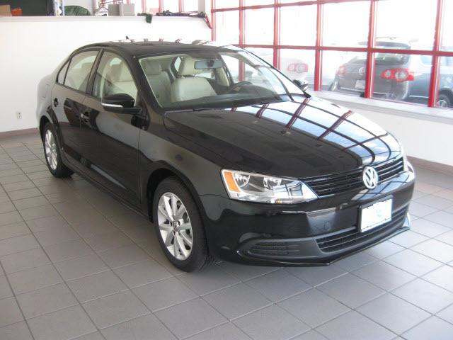 Volkswagen Jetta 4 Door SR5 V6 Reg Bed Sedan