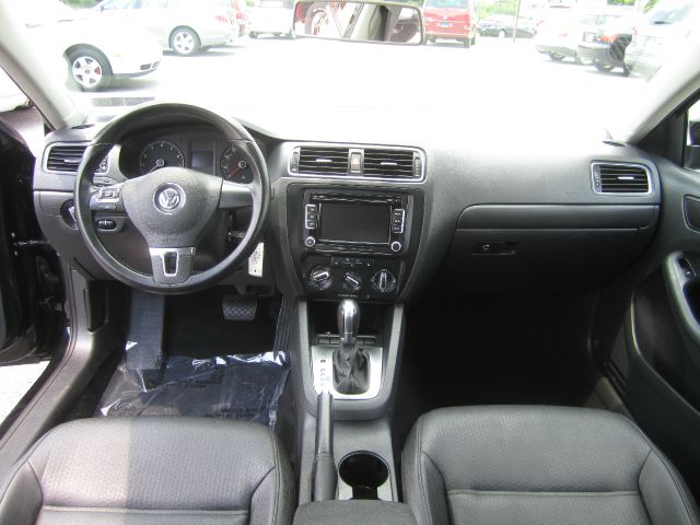 Volkswagen Jetta Supercharged Notchback Sedan