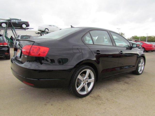 Volkswagen Jetta 2012 photo 1