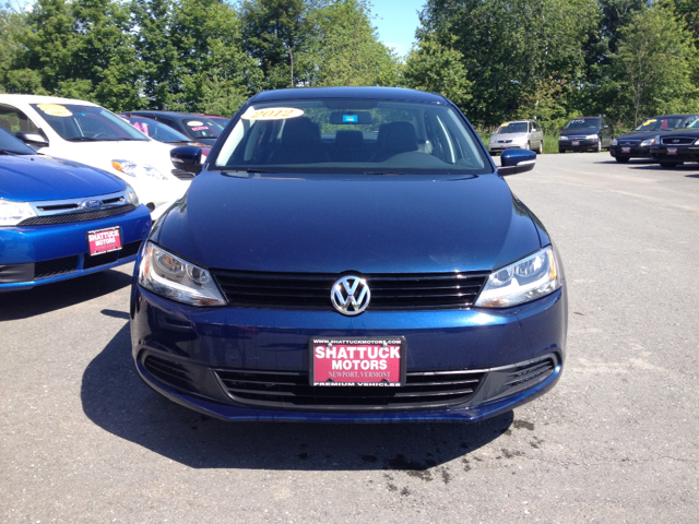 Volkswagen Jetta Reg Cab 111.2 Inch WB 2WD LS Truck Sedan