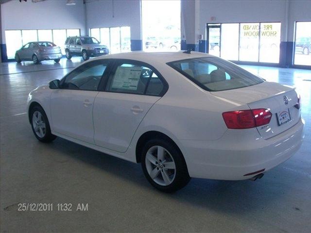 Volkswagen Jetta 2012 photo 1