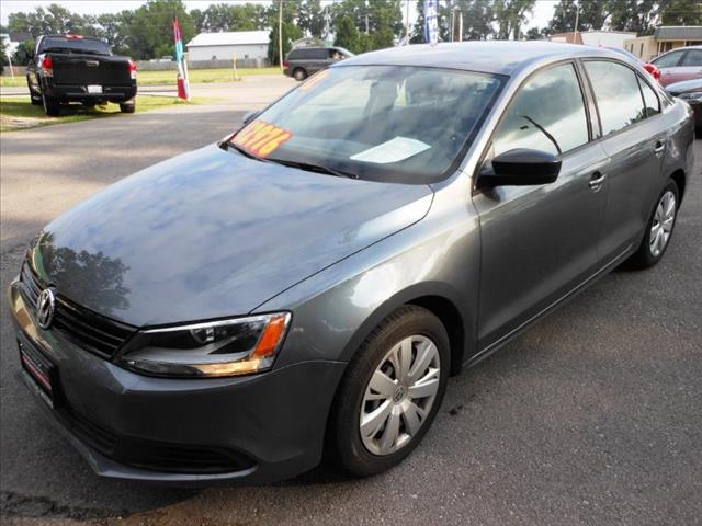 Volkswagen Jetta 2012 photo 2