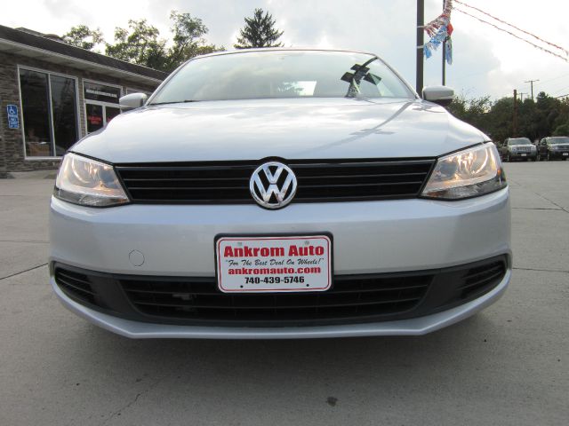 Volkswagen Jetta CD With MP3 Sedan