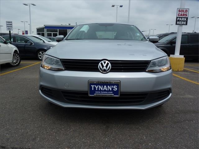 Volkswagen Jetta 2012 photo 3