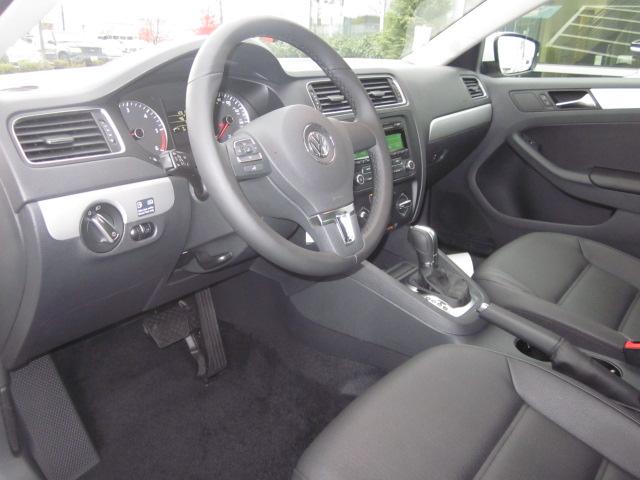 Volkswagen Jetta 2012 photo 1