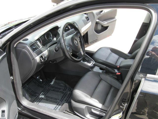 Volkswagen Jetta 2012 photo 8