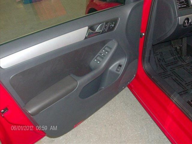 Volkswagen Jetta CD With MP3 Sedan