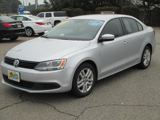 Volkswagen Jetta 2012 photo 1
