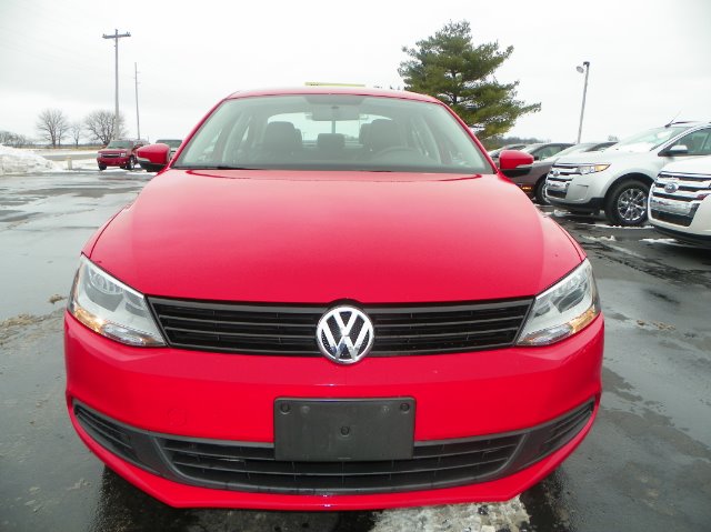 Volkswagen Jetta 2012 photo 1