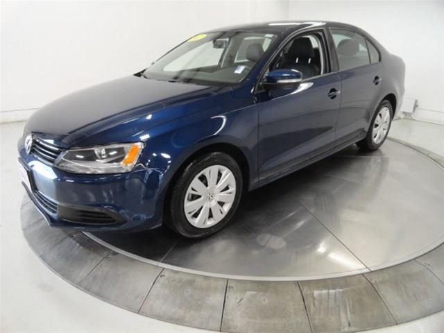Volkswagen Jetta 2012 photo 3