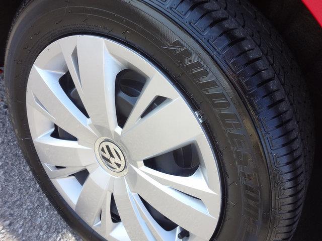 Volkswagen Jetta 2012 photo 2