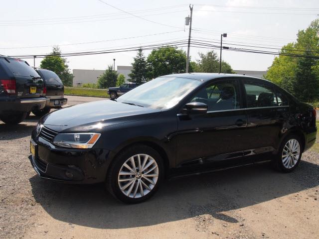 Volkswagen Jetta 2012 photo 3