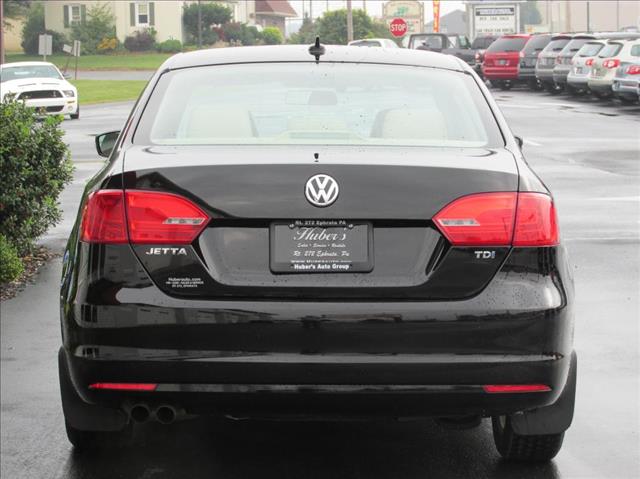 Volkswagen Jetta 2012 photo 1