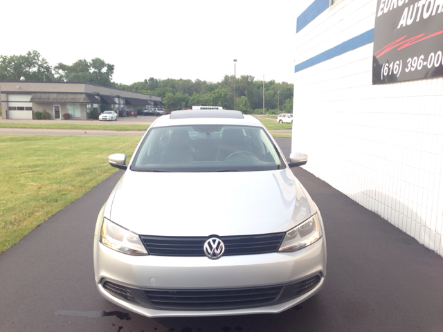 Volkswagen Jetta 2012 photo 1