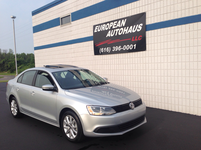 Volkswagen Jetta 2012 photo 2