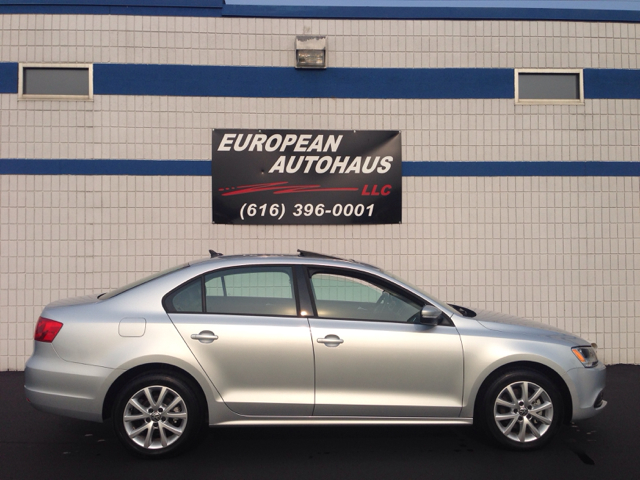 Volkswagen Jetta 2012 photo 4