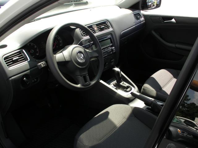 Volkswagen Jetta 2013 photo 1