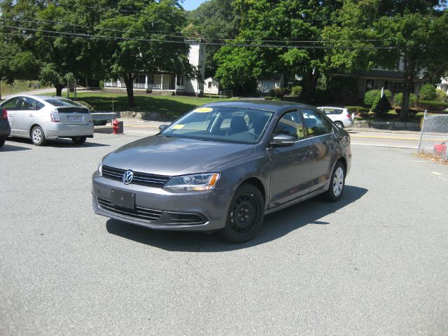 Volkswagen Jetta 2013 photo 4