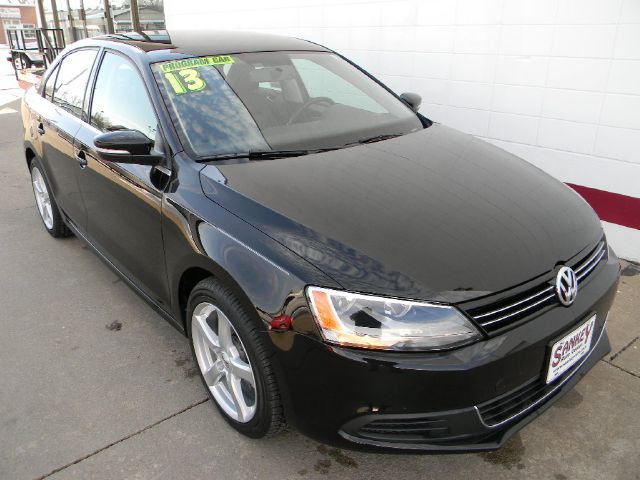 Volkswagen Jetta 2013 photo 1