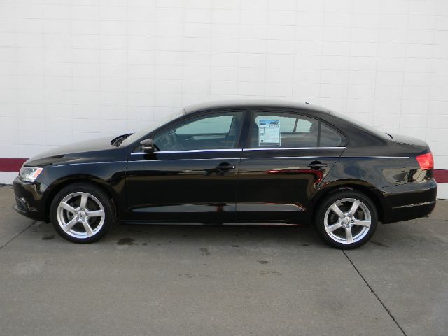 Volkswagen Jetta 2013 photo 3