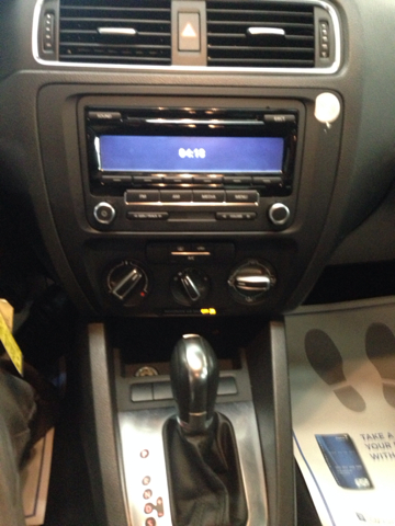 Volkswagen Jetta 2013 photo 2