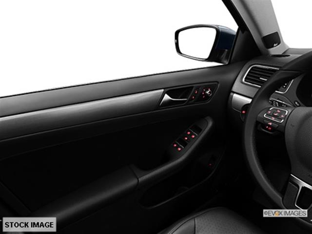Volkswagen Jetta 2013 photo 6