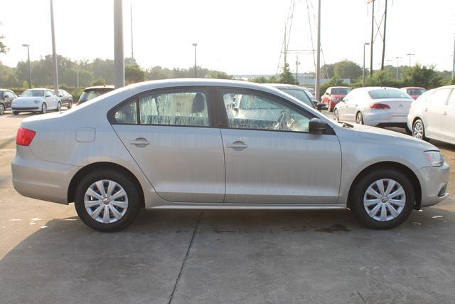 Volkswagen Jetta 2013 photo 1