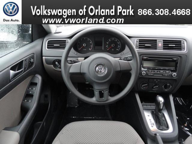 Volkswagen Jetta XR Sedan