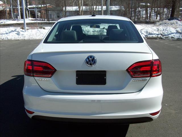 Volkswagen Jetta 2013 photo 2